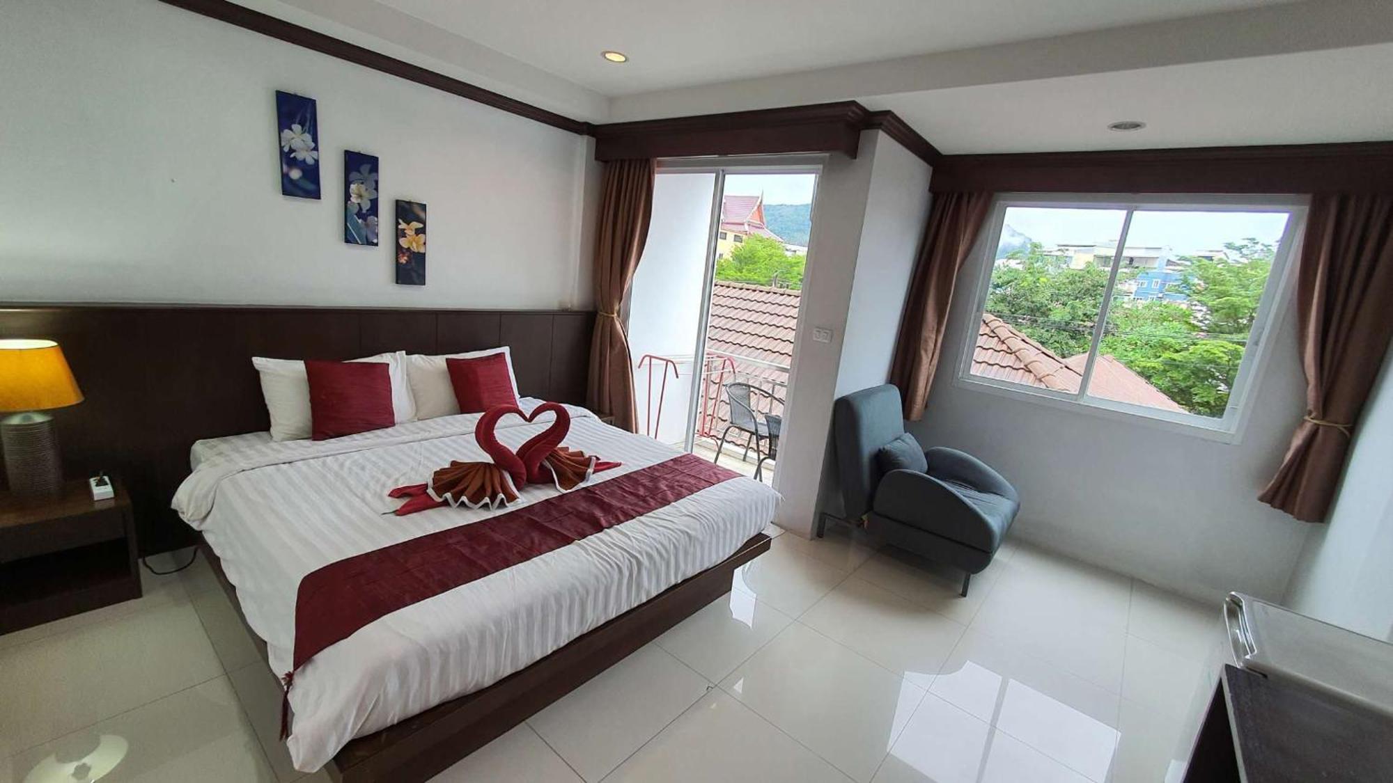 Hotel 水果天堂旅馆 Patong Exterior foto