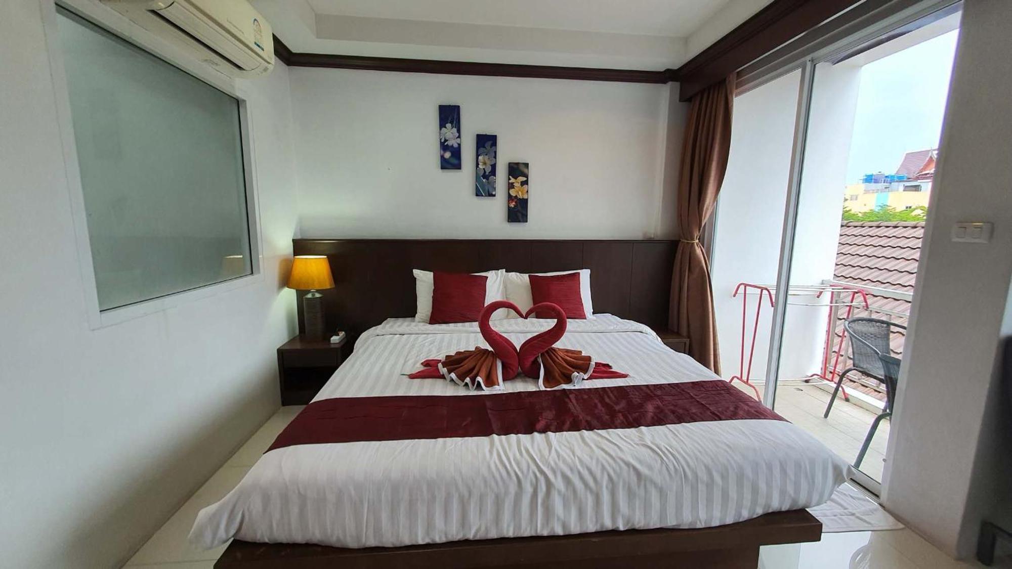 Hotel 水果天堂旅馆 Patong Exterior foto