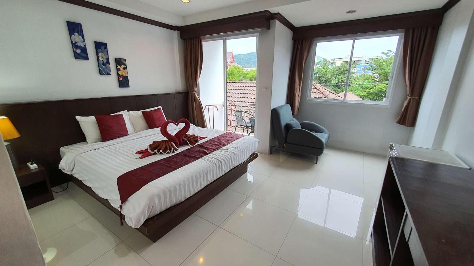 Hotel 水果天堂旅馆 Patong Exterior foto